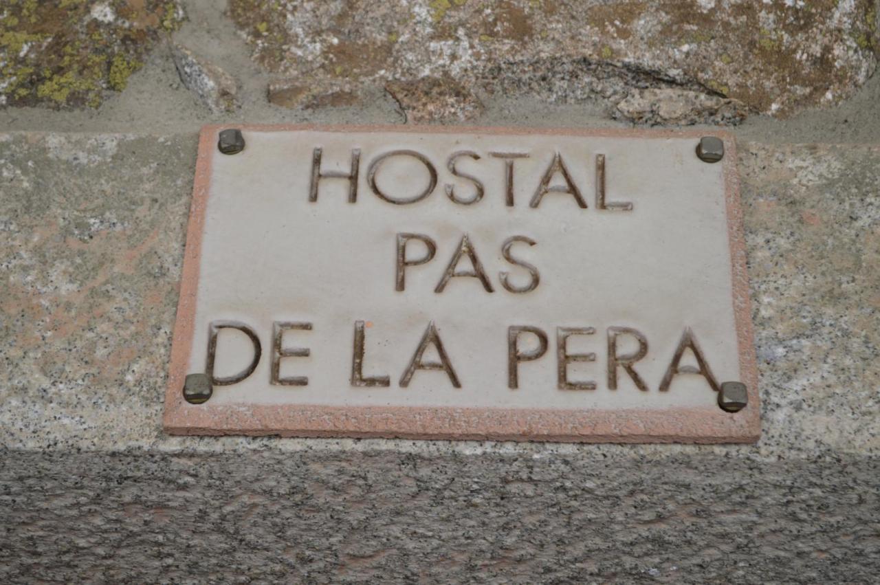 Hostal Pas De La Pera Aransa Exterior photo